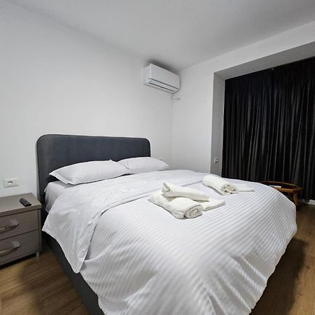Elois Luxury Apartment Tirana Extérieur photo